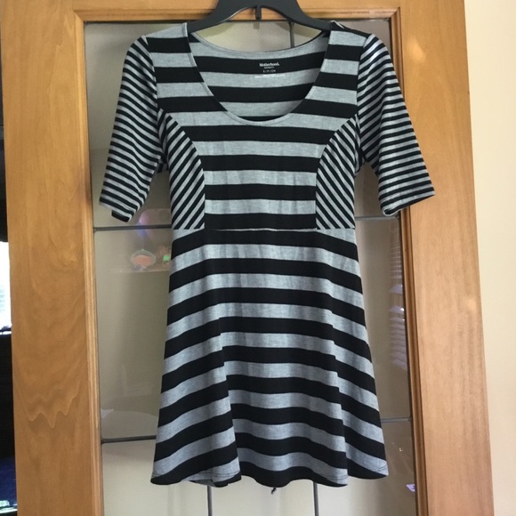 Motherhood Maternity Tops - Motherhood maternity shirt